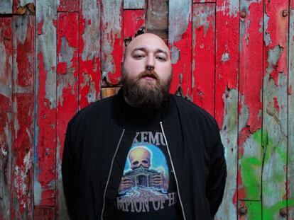 Matrix, nacionalismo y trap: con Kaixo a bordo de un barco en la ría de Bilbao