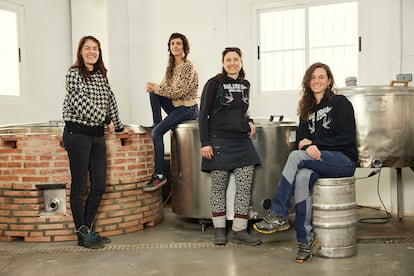 Las cuatro socias de Bailandera: Beatriz Pérez, Ana Lázaro, Clara Aguayo y Carmen Cuéllar.