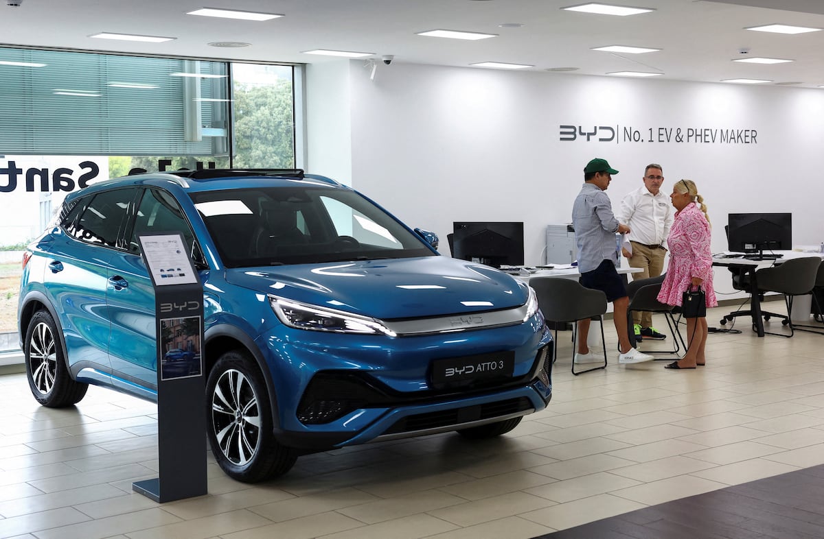 España, favorita para albergar la tercera planta europea del fabricante chino BYD, rival de Tesla
