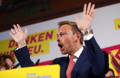 Christian Lindner, líder de los liberales, tras conocer los resultados a pie de urna.