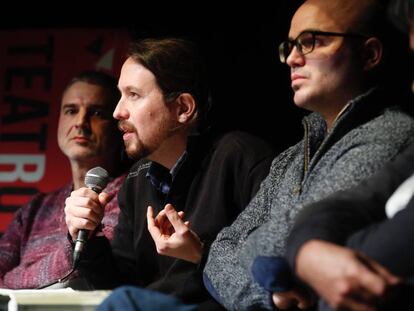 Alberto Sanjuan, Pablo Iglesias, Rub&eacute;n Juste y Miguel Mora, ayer en Madrid.
