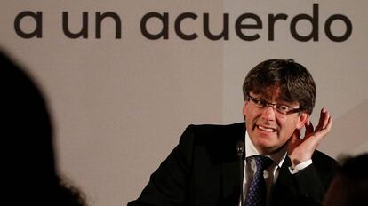 El presidente de la Generalitat, Carles Puigdemont, este lunes en el Ayuntamiento de Madrid.