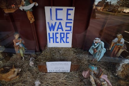 Nacimiento de Navidad en la iglesia Santa Susana de Dedham, Massachusetts