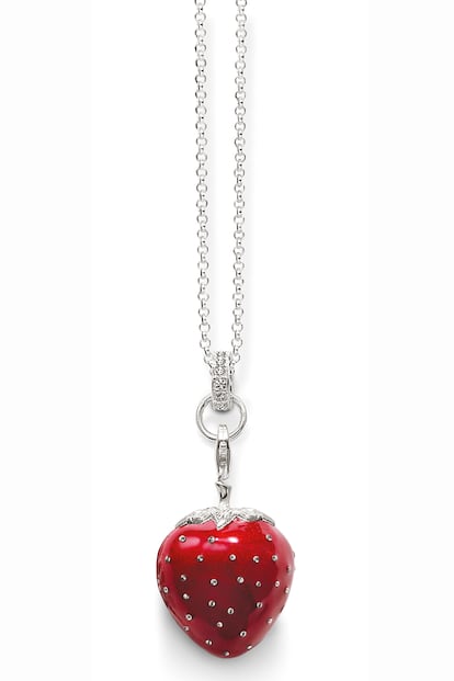 Colgante con detalle de fresa de Thomas Sabo (198 euros). Dulce capricho.