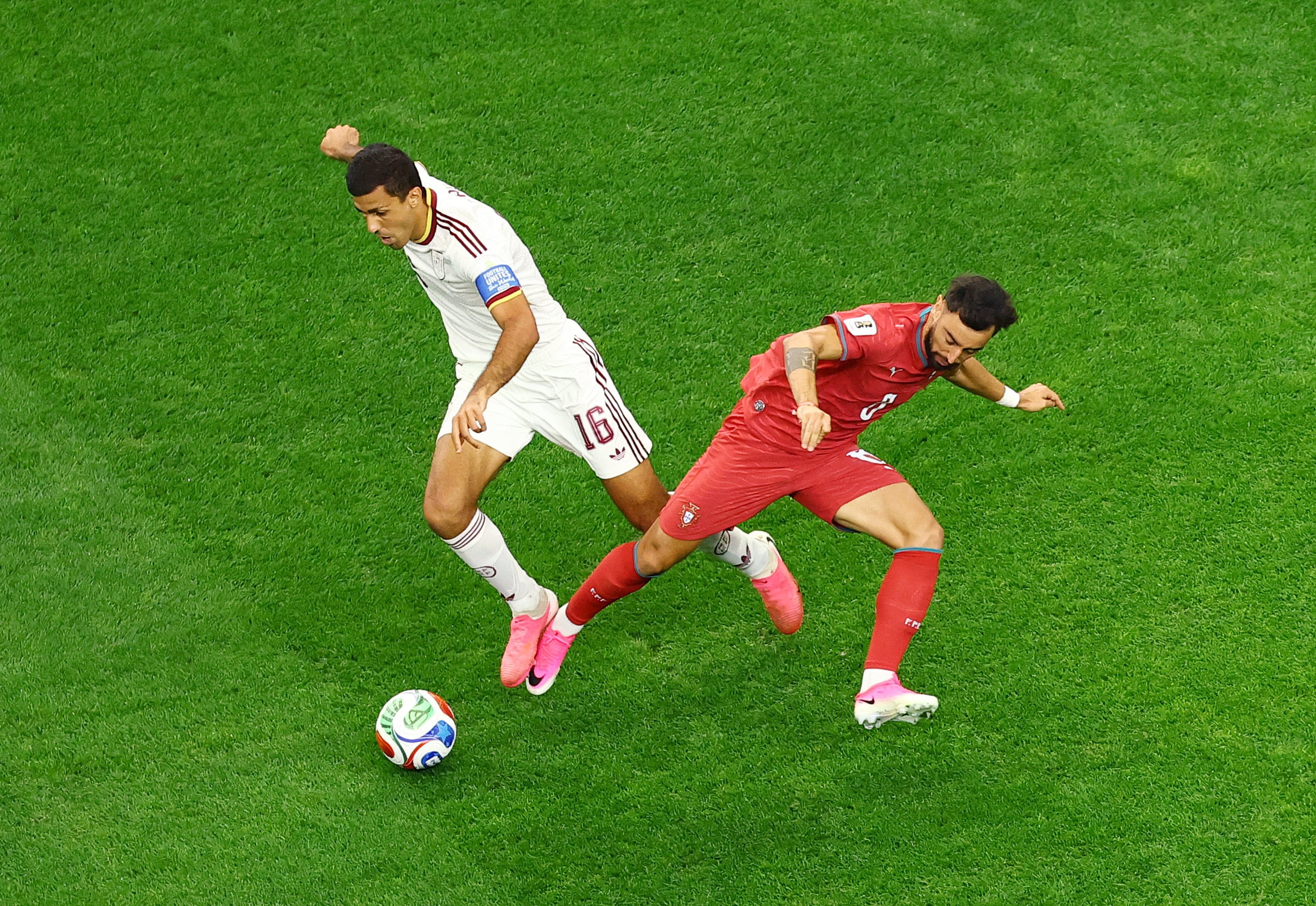 Portugal - España, el partido de octavos de final del Mundial en directo | Partido muy igualado que continúa sin goles