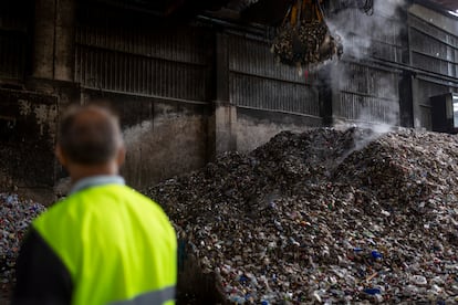 Sevilla basura orgánica compost contaminado