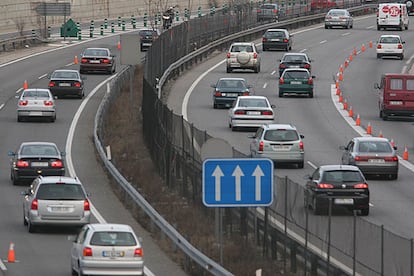 La A-6 habilitó un carril de salida cerca de Madrid para hacer más fluido el tráfico hacia la capital.