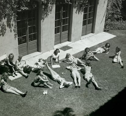 Jardines del Hollywood Studio Club.