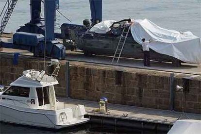 El sumergible localizado en la ría de Vigo, en uno de los muelles de la ciudad.