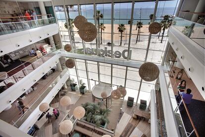 Interior de las oficinas de Desigual en Barcelona.