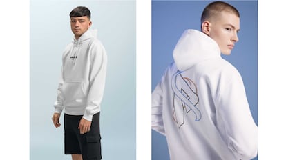 Sudadera con capucha blanca.