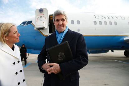 Kerry, en l'arribada aquest dissabte a Viena.