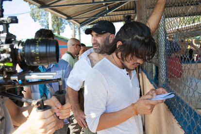 Uno de los actores durante el rodaje de la película.