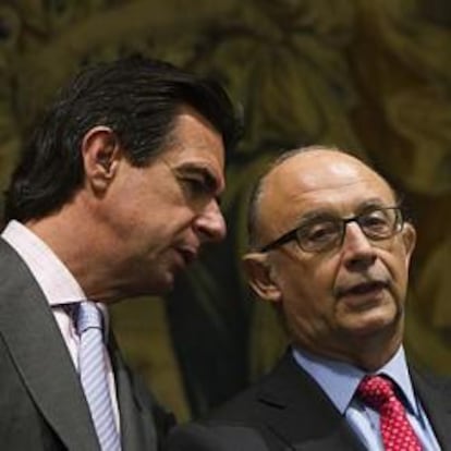 Montoro y Soria ventilan sus discrepancias por la reforma energética