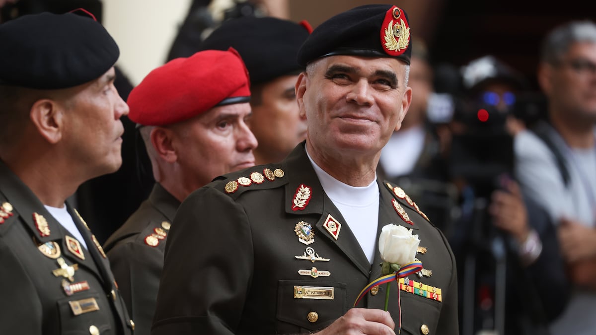 El chavismo destituye a Vladimir Padrino como ministro de Defensa
