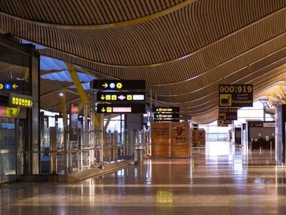 Terminal 4 de Barajas, sin viajeros por las prohiciones de vuelo.