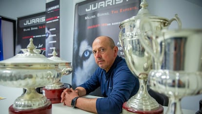 El coordinador del Juaristi ISB, José Luis Zubizarreta, en la sala de prensa del polideportivo de Azpeitia (Guipuzkoa).