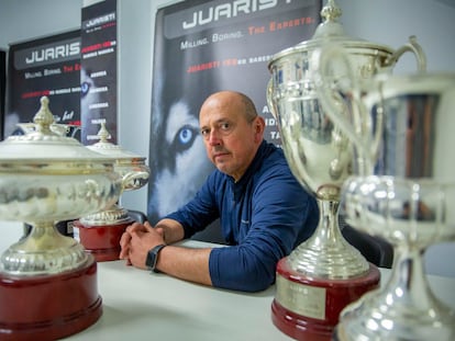 El coordinador del Juaristi ISB, José Luis Zubizarreta, en la sala de prensa del polideportivo de Azpeitia (Guipuzkoa).