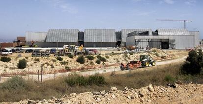 Obras de la desaladora de Torrevieja en 2009.