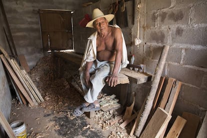 Reyes Arias Román, uno de los chontales beneficiados por el proyecto de los “camellones”, en Tucta.