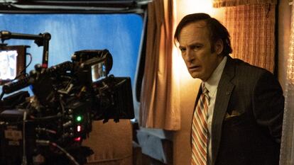 Bob Odenkirk, durante el rodaje de los últimos episodios de la serie 'Better Call Saul'.