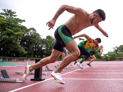 Petrúcio treina com a equipe de atletismo em Hamamatsu, no Japão.