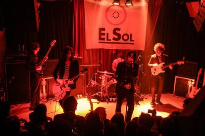 Actuación del grupo The Strokes, en la Sala El Sol en diciembre de 2005.