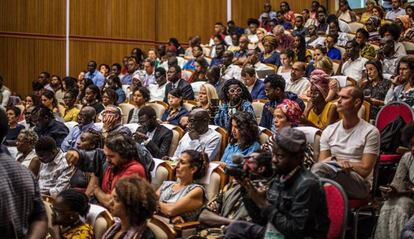 Parte del público asistente a Los Talleres del Pensamiento en Dakar. 