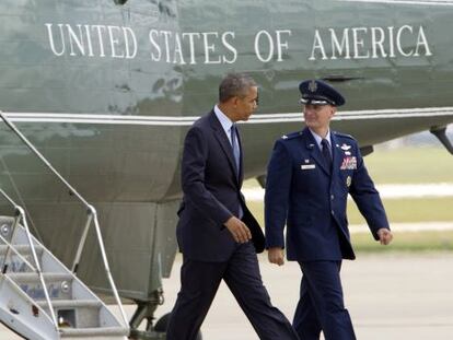 Obama e um coronel, nesta quinta.
