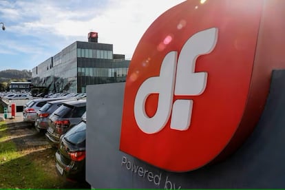 Oficinas centrales del grupo de ingeniería y bienes de equipo Duro Felguera en Gijón.