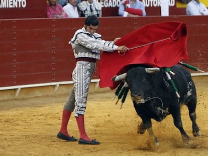  El diestro Jos&eacute; Antonio &#039;Morante de la Puebla&#039;, en la plaza de toros de Roquetas de Mar, en Almer&iacute;a.