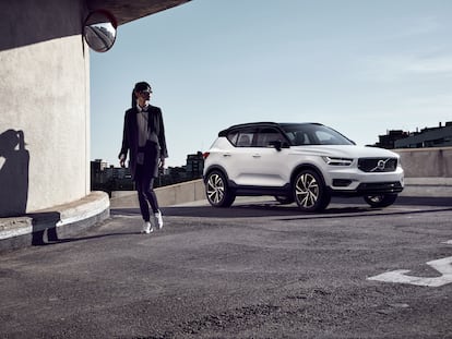 El Volvo XC40, un SUV ideal para ciudad y carretera.