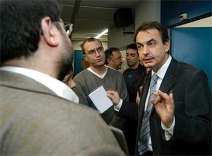 José Luis Rodríguez Zapatero, ayer, después de la reunión del comité de crisis del PSOE.