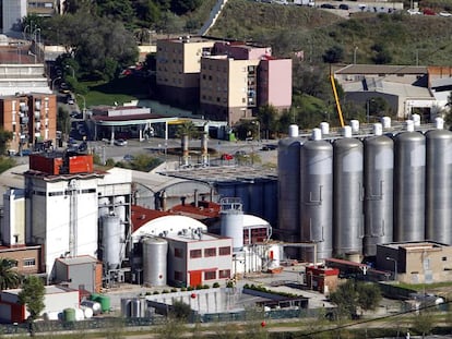 Fàbrica de Cacaolat, propietat de Damm, a Santa Coloma de Gramenet.