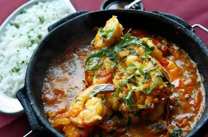 A moqueca é um dos pratos-estrelas numa visita gastronômica a Salvador.