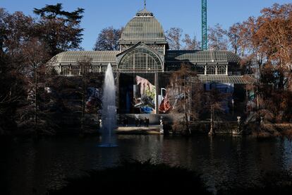 Palacio de Cristal en el Parque de El Retiro durante las obras de adecuación.