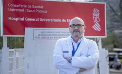 Daniel Cózar, único ingeniero del Hospital de Elda (Alicante). 