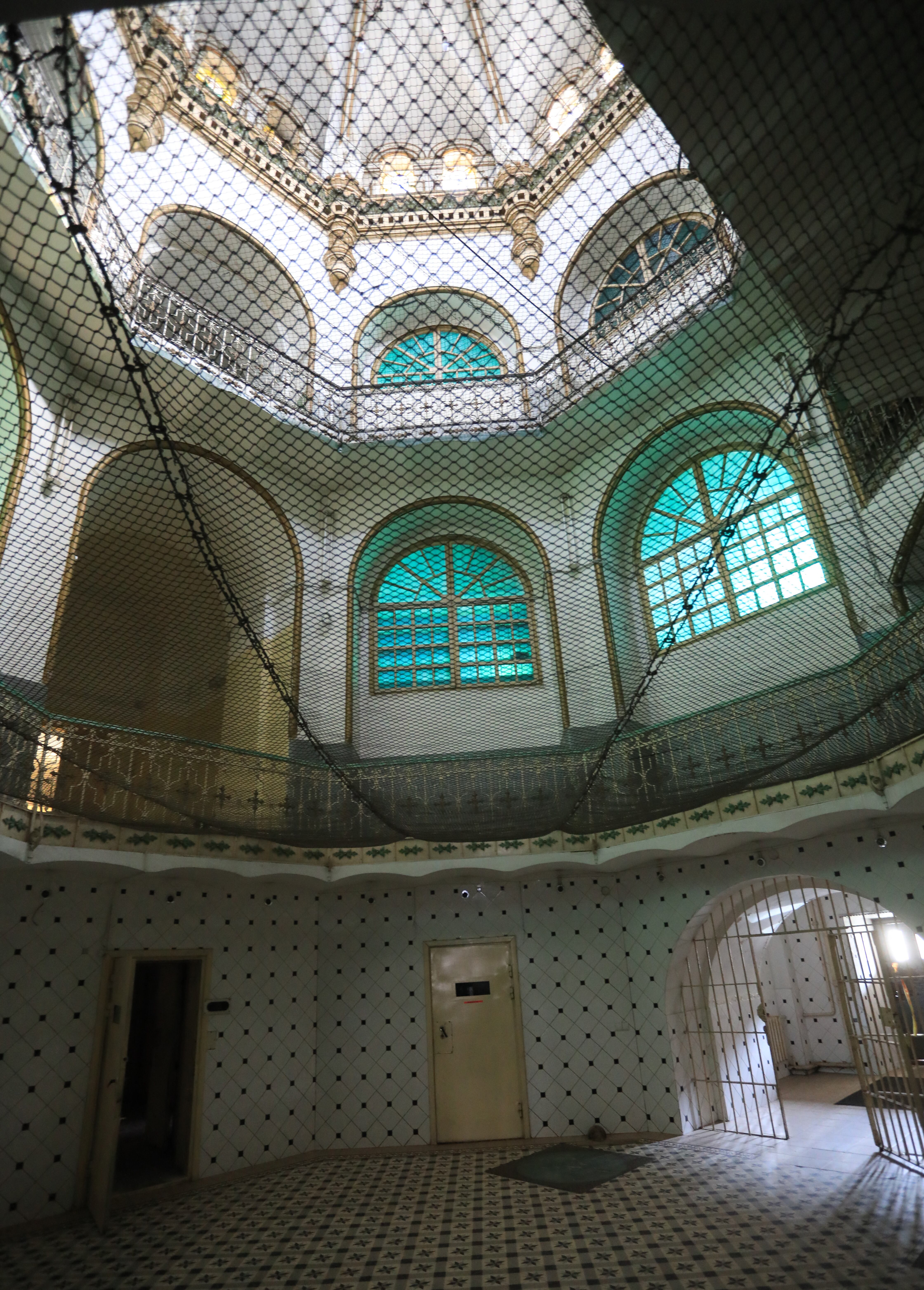 El interior de la cárcel de Lukiskes, en Vilnius (Lituania).
