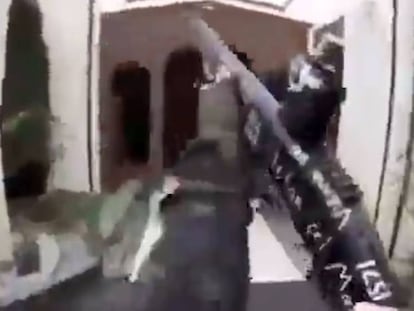 Fotograma de la retransmisión hecha por el atacante de la mezquita de Al Noor, en Christchurch (Nueva Zelanda).