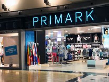 Una tienda de Primark en un centro comercial de Logro&ntilde;o