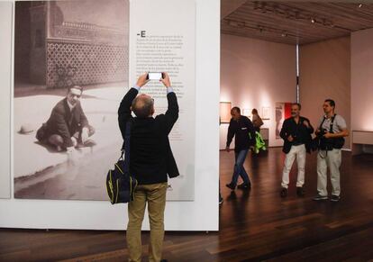 Exposición 'Desde el centro. Federico García Lorca y Granada', en el centro cultural de la ciudad andaluza.