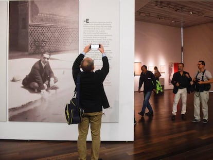 Exposición 'Desde el centro. Federico García Lorca y Granada', en el centro cultural de la ciudad andaluza. 