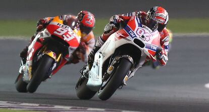 Dovizioso y Márquez, en la carrera del GP de Qatar.