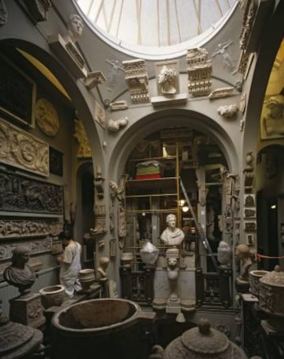 Interior de la casa museo John Soane, en Londres.