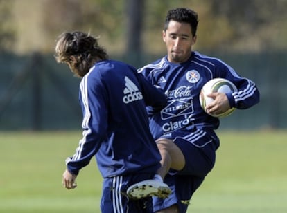 El futbolista paraguayo Lucas Barrios durante un entrenamiento.