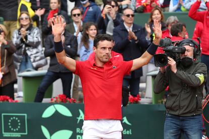 Bautista celebra el triunfo contra Copil, este sábado en Puente Romano (Marbella).