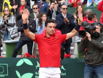 Bautista celebra el triunfo contra Copil, este sábado en Puente Romano (Marbella).