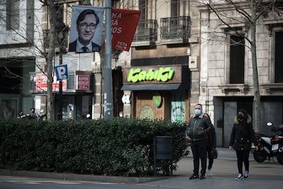 La pandemia ha supuesto el cierre decenas de bares y restaurantes de Barcelona.