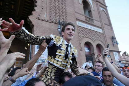 Ginés Marín, en su salida a hombros el pasado 25 de mayo.