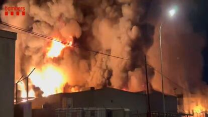 Incendio que confinó Polinyà y Santa Perpètua (Barcelona).